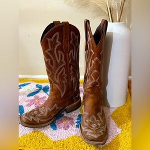 LANE COWGIRL BOOTS